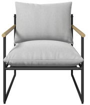 Moderner Gartenstuhl mit hellgrauen Kissen und schwarzen Metallrahmen, Frontalansicht