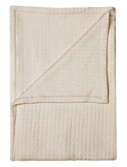 Beige Plaid 150x220cm, gefaltet und von oben fotografiert