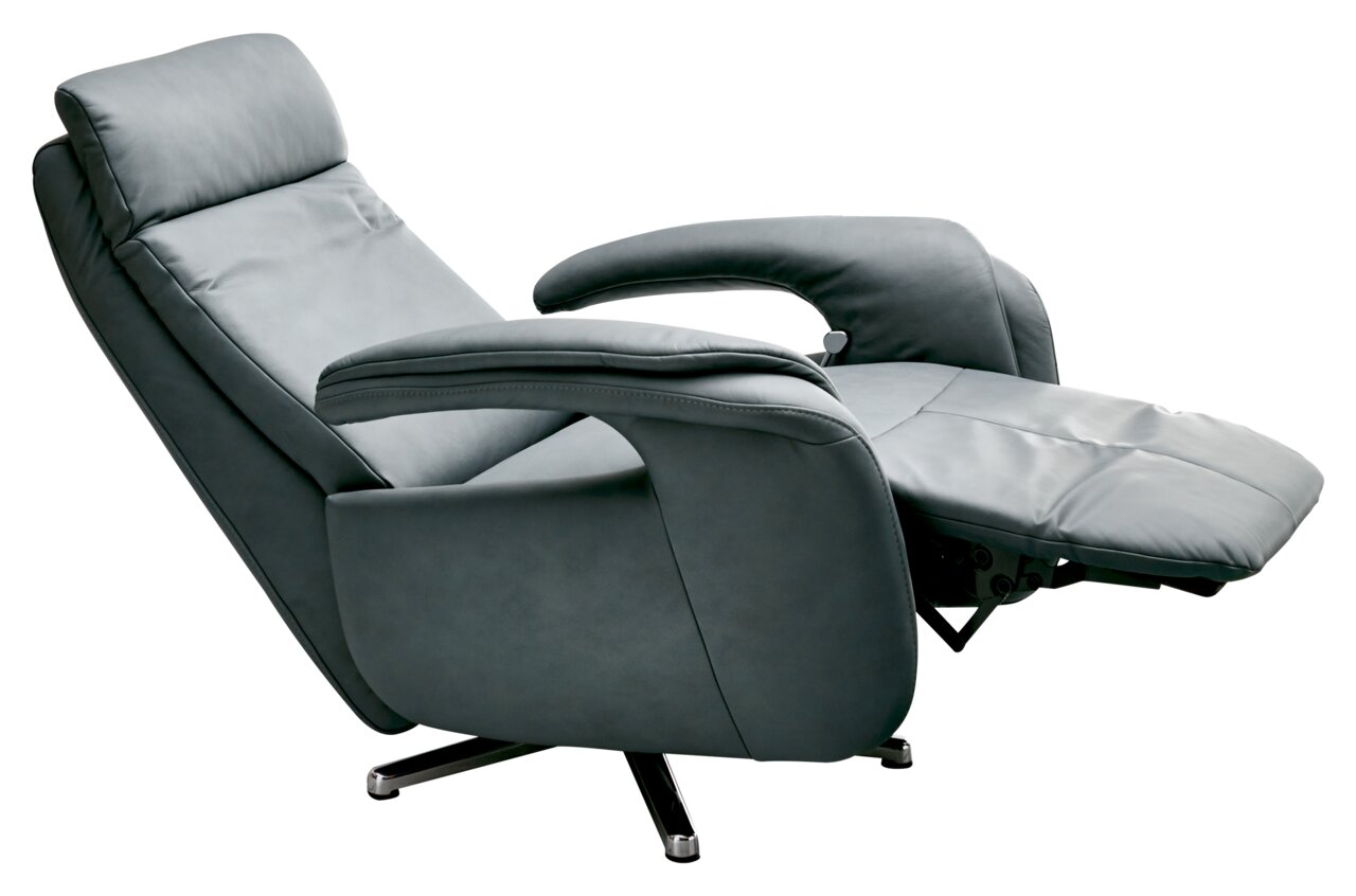 Seitliche Ansicht eines grauen Relaxsessels mit ausgeklappter Fußstütze und verstellbarer Rückenlehne.