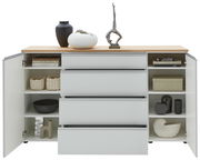 Frontale Ansicht eines Sideboards mit offenen Türen und Schubladen, dekoriert mit Vasen und Skulpturen auf der Oberseite.