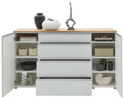 Frontale Ansicht eines Sideboards mit offenen Türen und Schubladen, dekoriert mit Vasen und Skulpturen auf der Oberseite.