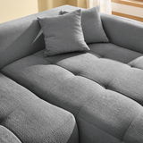 Graues Sofa mit Kissen, Nahaufnahme von oben
