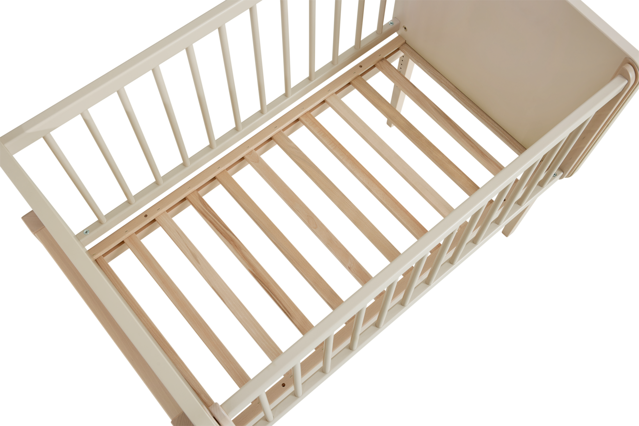 Anstellbett aus Holz in Vogelperspektive, mit Gitterstäben und Lattenrost.