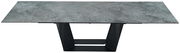 Moderner Esstisch mit grauer Steinoptik-Tischplatte und schwarzem Metallgestell, Ansicht von oben.