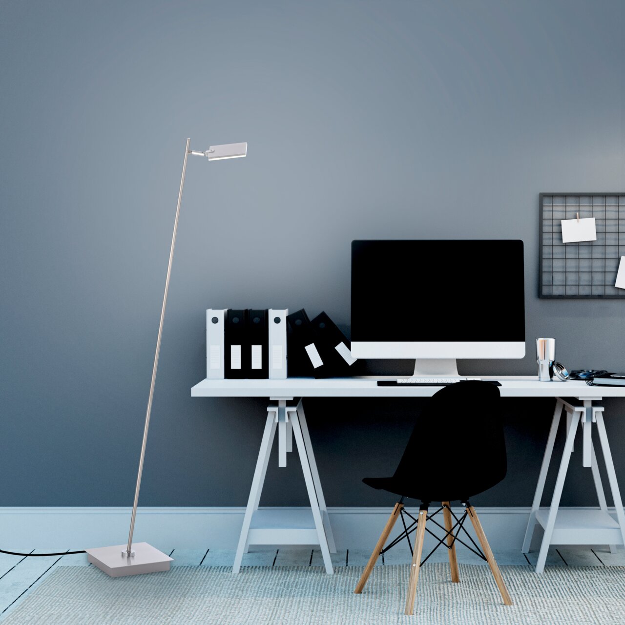Moderne staande lamp PURE-MIRA in een stijlvol kantoor, zijaanzicht