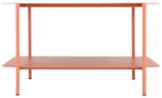 Moderner Beistelltisch in Korallenfarbe mit zwei Ebenen, frontal betrachtet.