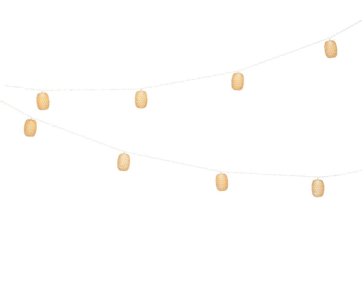 Solarbetriebene Lichterkette mit warmweißen LED-Lampen in dekorativen, runden Gehäusen, aufgehängt in diagonaler Perspektive.