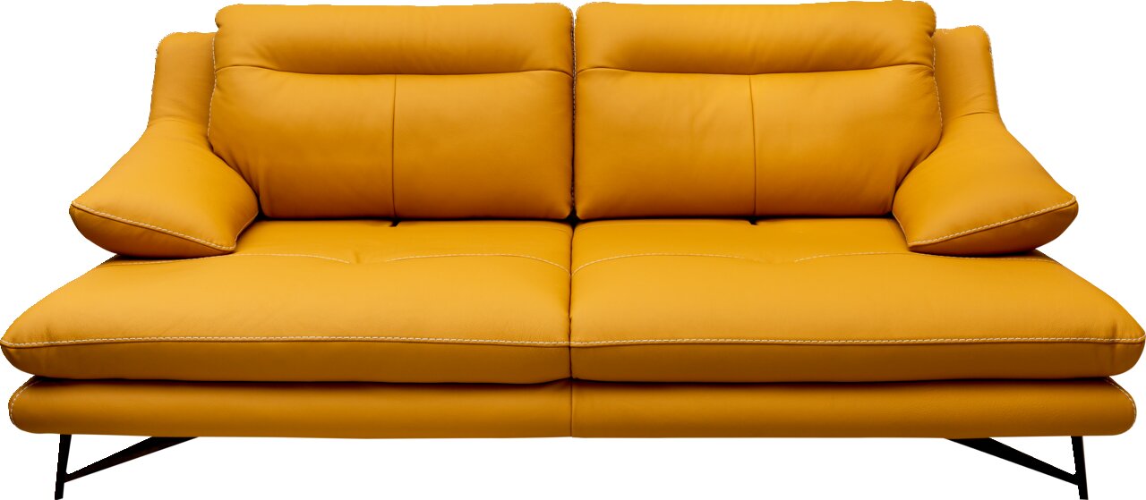 Gelbes dreisitziges Sofa mit modernen Linien und Metallbeinen, Frontalansicht