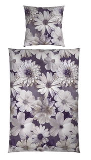 Wendebettwäsche mit floralem Muster in Lila- und Weißtönen, Draufsicht