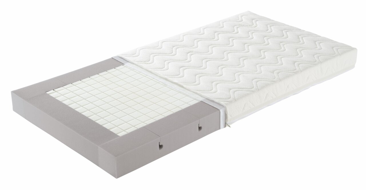 Kaltschaummatratze AIRWELL 400 in seitlicher Perspektive mit sichtbarem Schaumstoffkern und abnehmbarem Bezug.