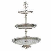 Dreistöckige Etagere aus Aluminium in silberner Farbe, seitliche Perspektive