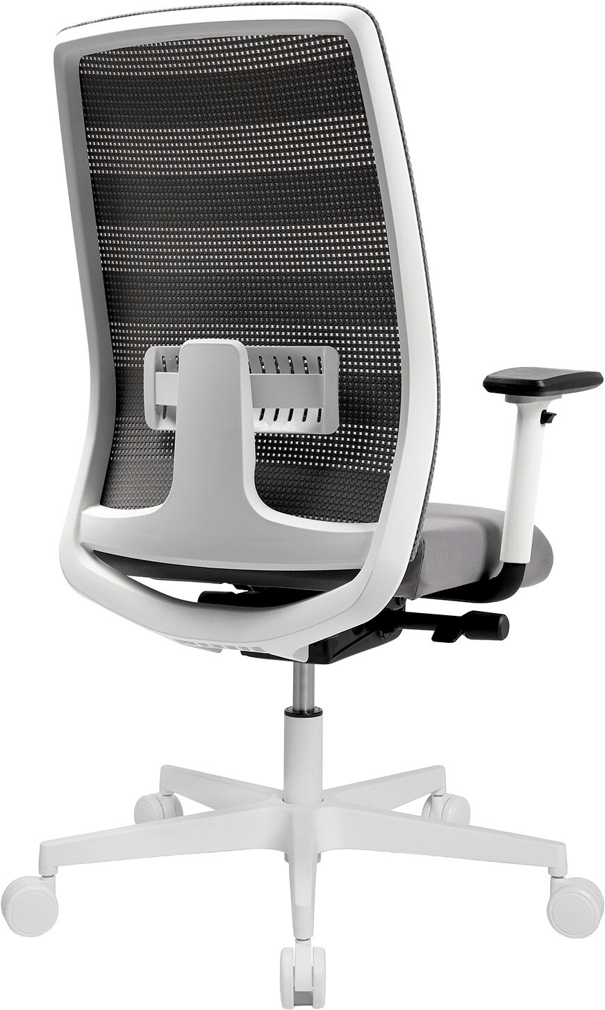 Ergonomischer Bürostuhl mit Netzrückenlehne, weißem Gestell, grauer Sitzfläche und Armlehnen, Rückansicht in leicht schräger Perspektive von hinten