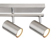 Zweiflammiger Deckenstrahler aus gebürstetem Metall in seitlicher Perspektive