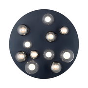 Moderne LED-Deckenleuchte mit mehreren runden Lichtquellen, Ansicht von unten.