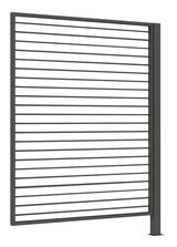 Moderner Sichtschutz aus Aluminium mit horizontalen Lamellen, seitliche Perspektive