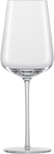 Elegantes Rieslingglas Vervino in Seitenansicht mit langem Stiel und schlanker Form.