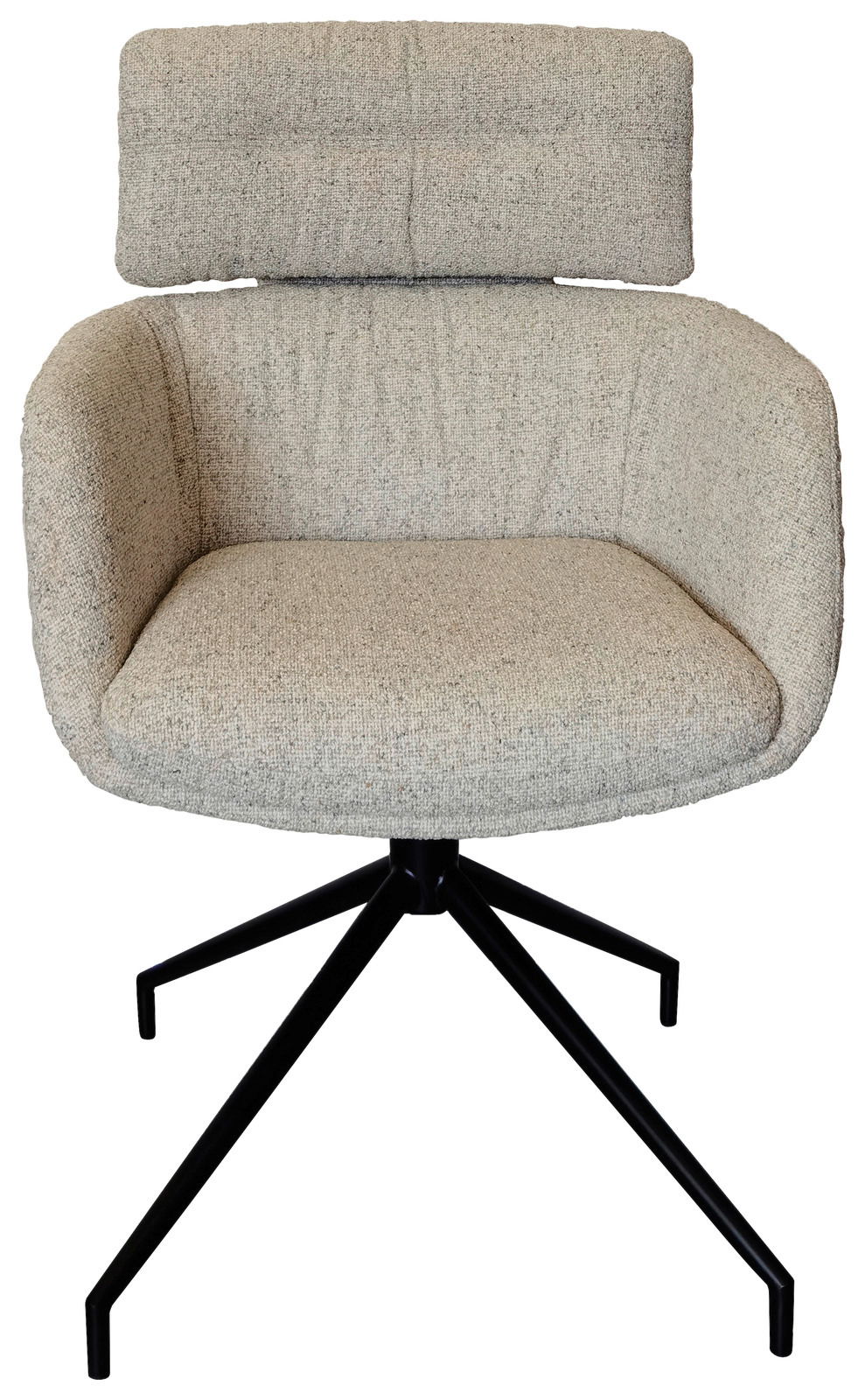 Frontansicht eines modernen Armlehnstuhls mit beigem Stoffbezug und schwarzem Metallgestell.