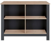 Kücheninsel mit Holzoberfläche und offenen Regalfächern, frontal betrachtet.