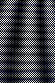 Nahaufnahme eines schwarzen Netzgewebes mit regelmäßigen, kleinen Löchern, von oben betrachtet.