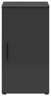 Schwarze Kommode mit einer Tür, frontal fotografiert