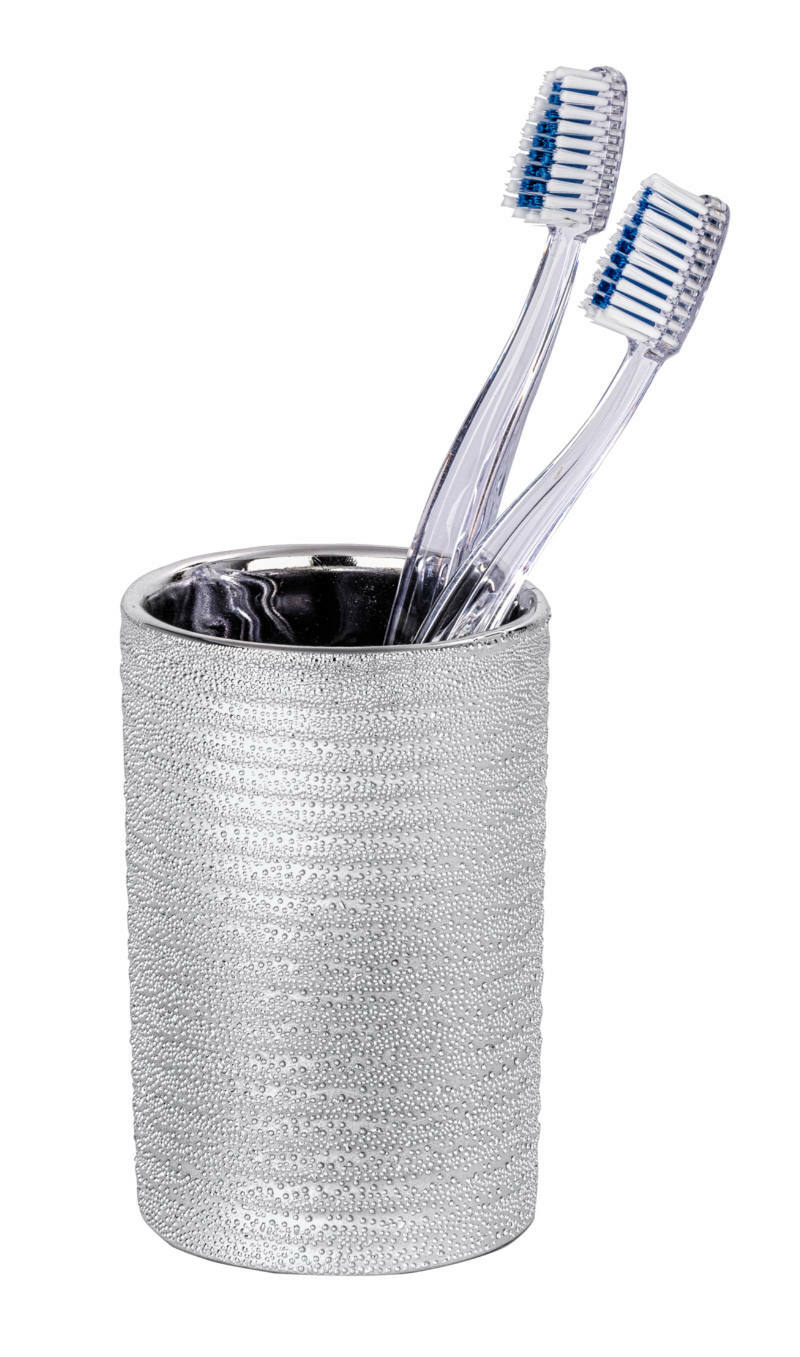 Silberner Keramik-Zahnputzbecher mit strukturierter Oberfläche, gefüllt mit zwei transparenten Zahnbürsten, aus der Vorderansicht.