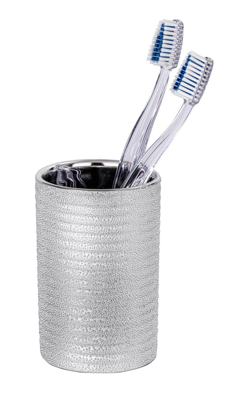 Silberner Keramik-Zahnputzbecher mit strukturierter Oberfläche, gefüllt mit zwei transparenten Zahnbürsten, aus der Vorderansicht.