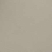 Nahaufnahme einer beigen Stoffstruktur, möglicherweise Polsterstoff für einen Stuhl.