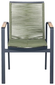 Moderner Stapelsessel mit grünem Seilgeflecht und Armlehnen aus Holz, Vorderansicht