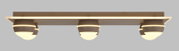 Moderne LED-Deckenleuchte mit drei kugelförmigen Leuchtkörpern, seitliche Perspektive