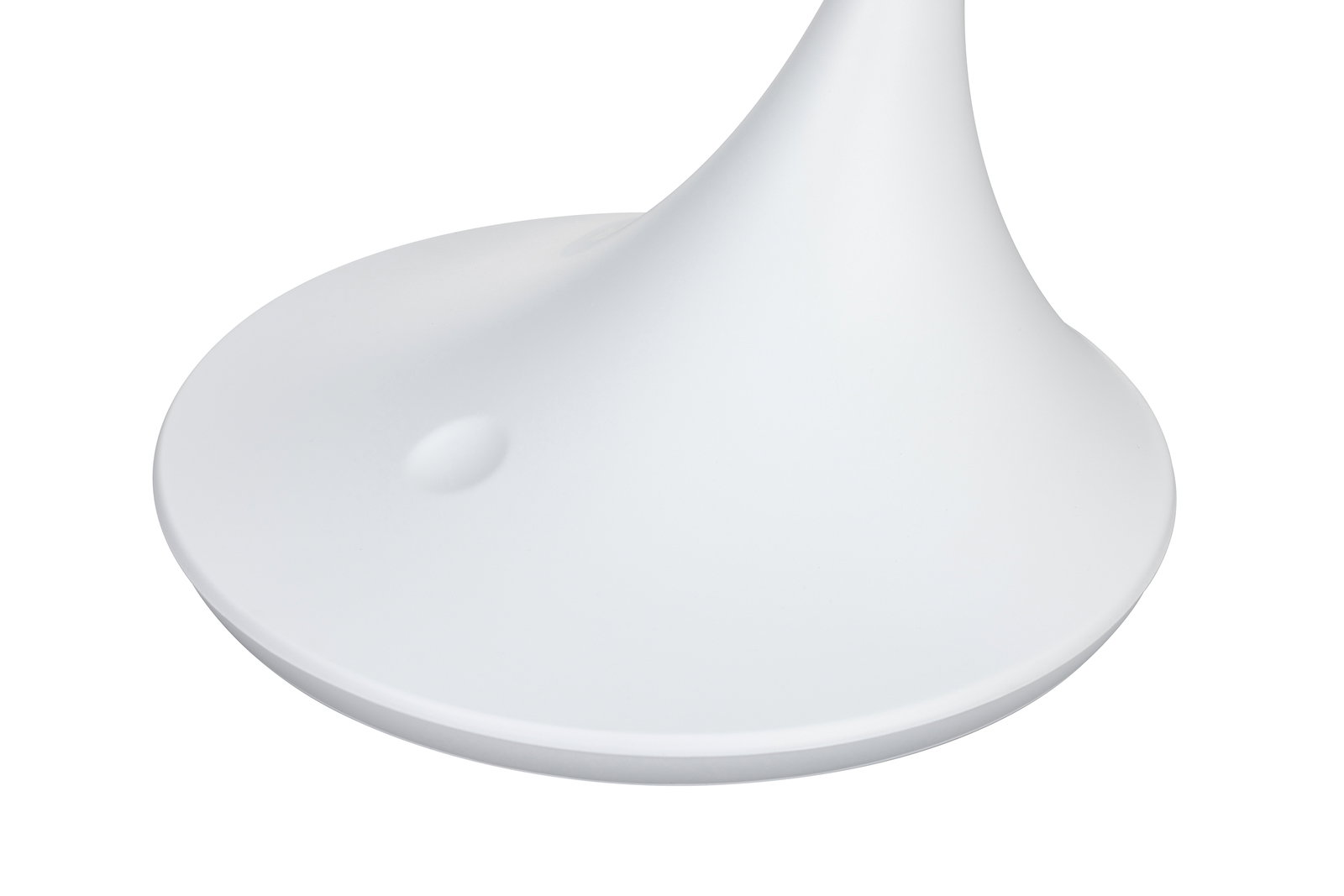 Nahaufnahme der Basis einer weißen Schreibtischleuchte aus seitlicher Perspektive.