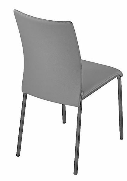 Moderner grauer Stuhl mit schlanken Metallbeinen, Rückansicht