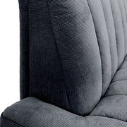 Nahaufnahme einer grauen 2,5er-Sitzbank mit geripptem Stoffbezug, seitliche Perspektive