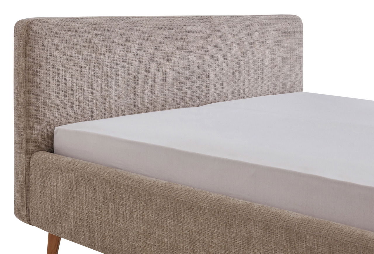 Polsterbettgestell in beige mit Stoffbezug, seitliche Perspektive