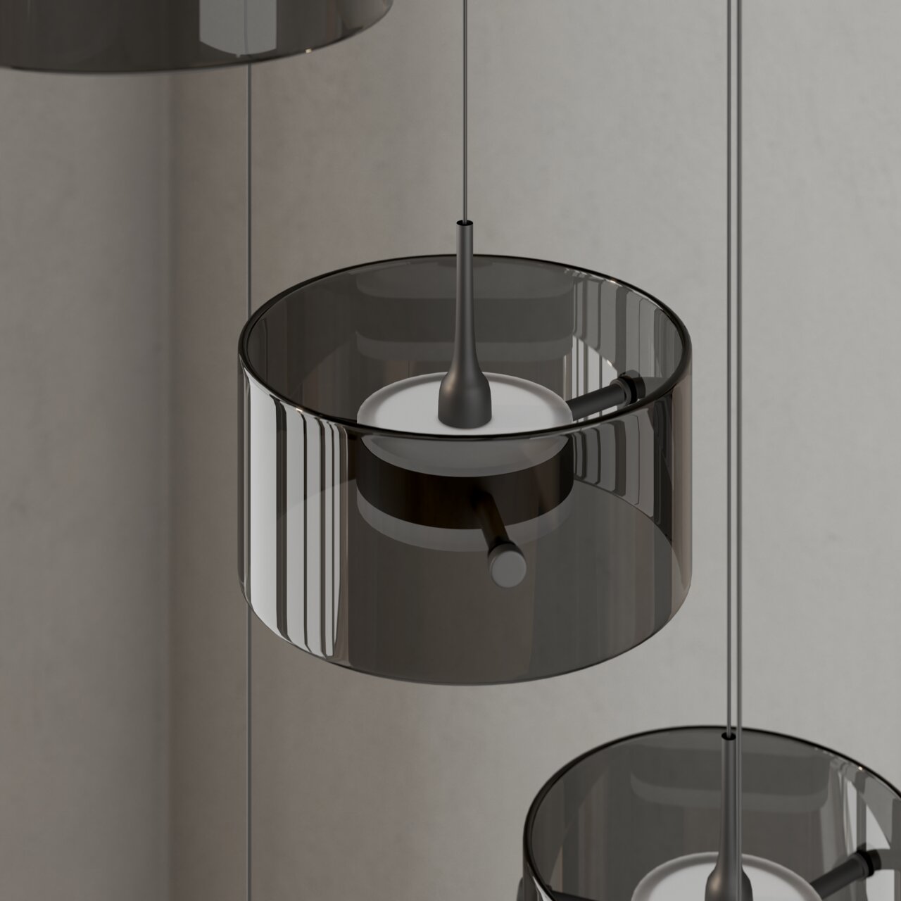 Moderne LED-hanglamp met rookgrijs glas en zwart metaal, zijaanzicht