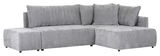 Graues Ecksofa mit weichen Kissen, Ansicht von vorne.