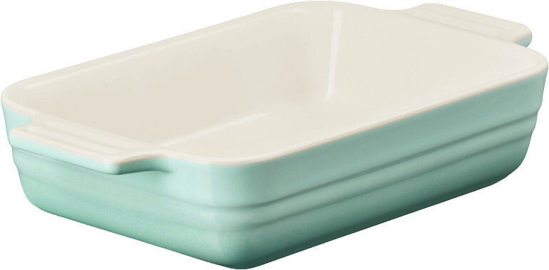 LE CREUSET Auflaufform rechteckig 18cm SAGE Rechteckige Auflaufform aus Keramik in Mintgrün mit weißer Innenfläche und seitlichen Griffen, schräg von oben in 3/4-Perspektive dargestellt