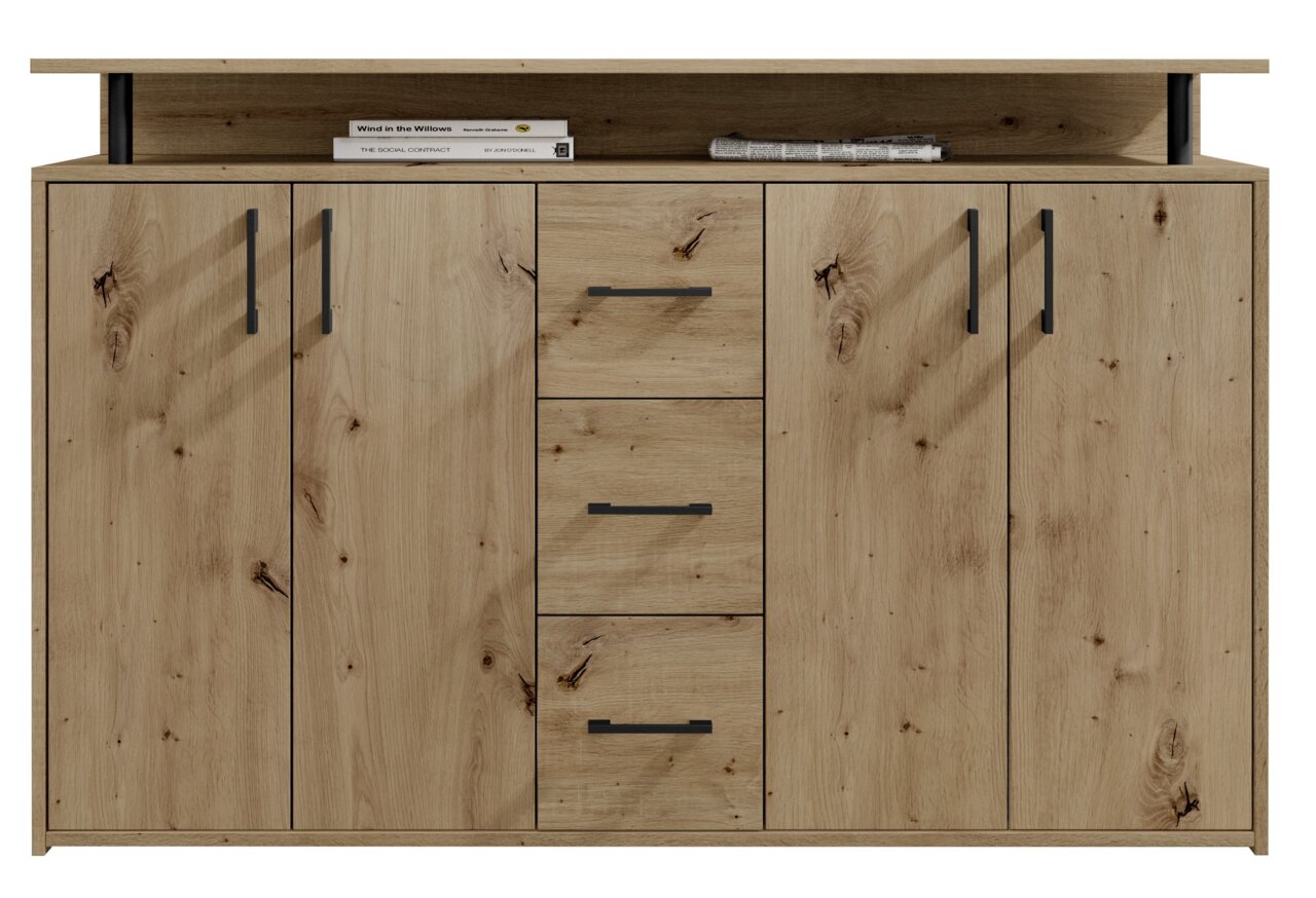 Vooraanzicht van een dressoir van licht hout met vier deuren en drie lades, zwarte handgrepen en een open legplank bovenaan.