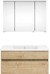 Frontale Ansicht einer modernen Badkombination mit einem weißen Waschbecken und einem Unterschrank in Holzoptik, darüber ein großer Spiegelschrank.
