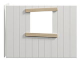 Weiße Hausfront mit Fensterrahmen aus Holz, frontal betrachtet.