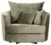 Grüner Sessel mit runder Form und zwei Kissen, Frontalansicht