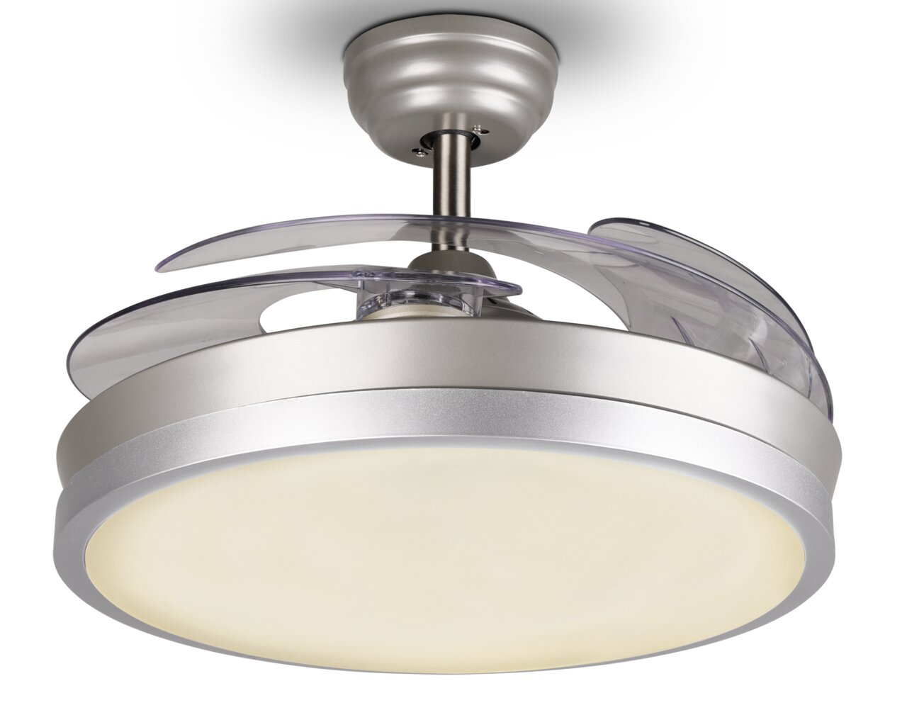 Moderner Deckenventilator Thunderstorm mit integriertem Licht, silberfarben, von unten betrachtet.