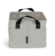 Faltbarer Wäschekorb aus grauem Stoff mit schwarzen Griffen, Vorderansicht