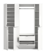 Weiße Garderobenkombination mit offenen Türen und Schubladen, frontale Ansicht