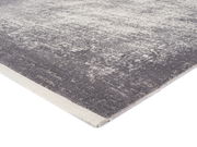 Designer Teppich in Grau- und Beigetönen, Nahaufnahme aus schräger Perspektive