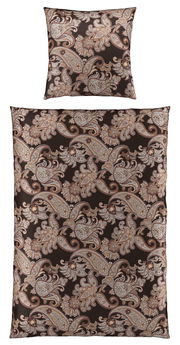 Bettwäsche-Set mit elegantem Paisley-Muster in Braun- und Beigetönen, bestehend aus einem Kissenbezug und einem Bettdeckenbezug, aus der Vogelperspektive fotografiert.