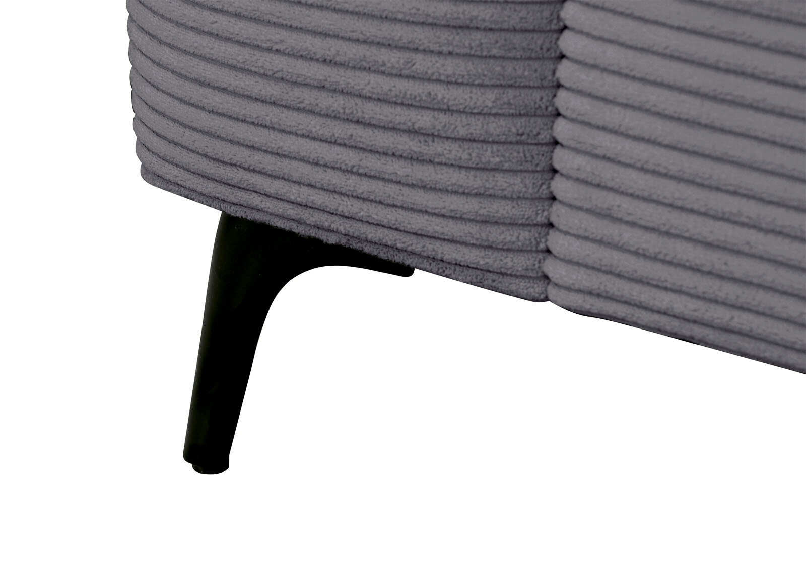 Nahaufnahme eines grauen Funktionssofas mit geripptem Stoffbezug und schwarzem Metallfuß, seitliche Perspektive