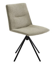 Moderner Stuhl mit gepolsterter Sitzfläche und Rückenlehne in Beige, schwarzes Metallgestell, seitliche Perspektive