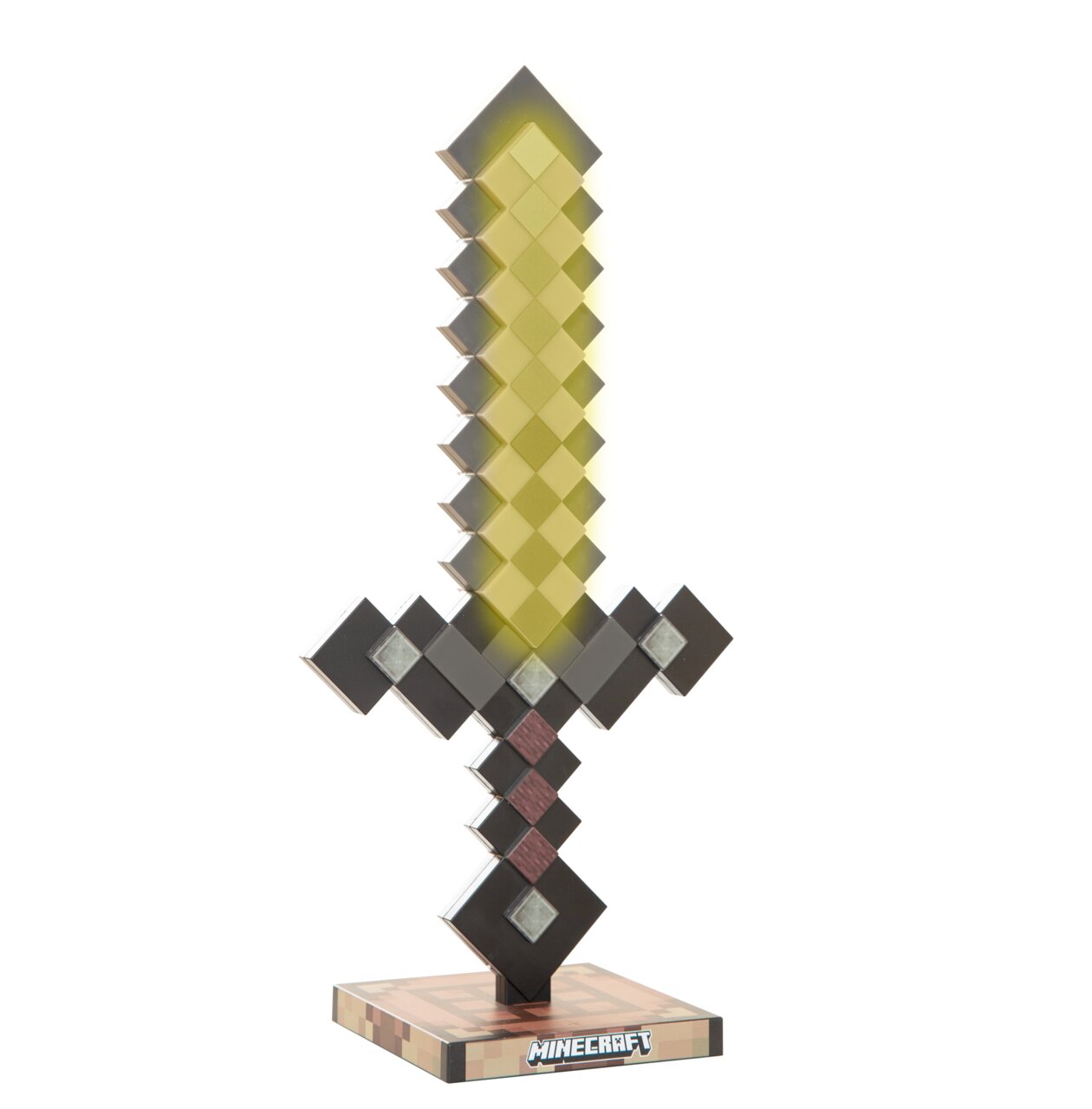 Minecraft Deko- oder Sammlerfigur in Form eines pixeligen goldenen Schwerts auf quadratischem Sockel mit Minecraft-Logo, frontal von vorne auf weißem Hintergrund fotografiert