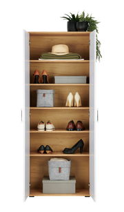 Offener XL-Schuhschrank mit mehreren Regalböden, gefüllt mit Schuhen, Hüten und Aufbewahrungsboxen, aus der Frontalperspektive.