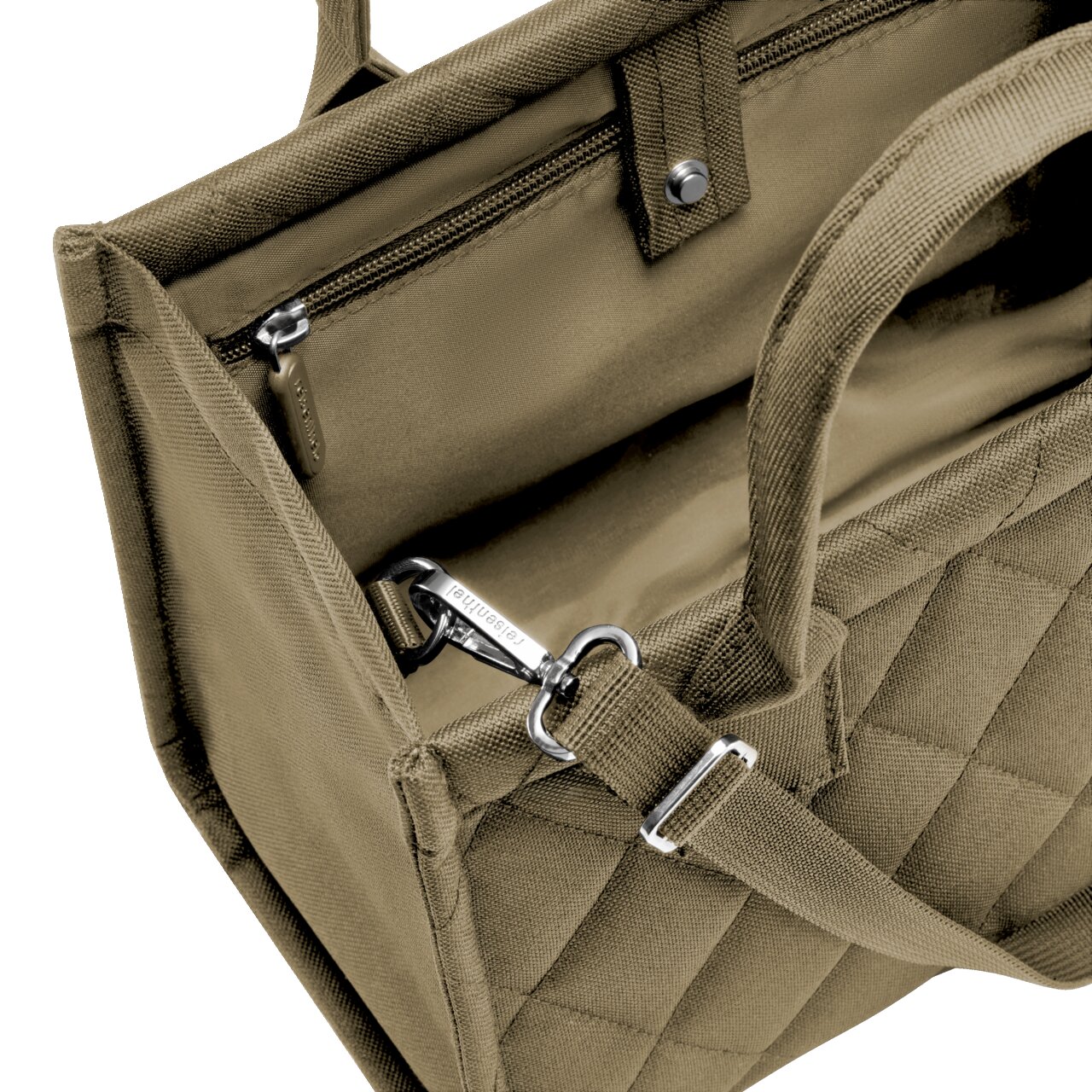 Nahaufnahme einer olivgrünen Tasche mit gestepptem Design, Reißverschlussfach und abnehmbarem Schultergurt, von oben betrachtet.